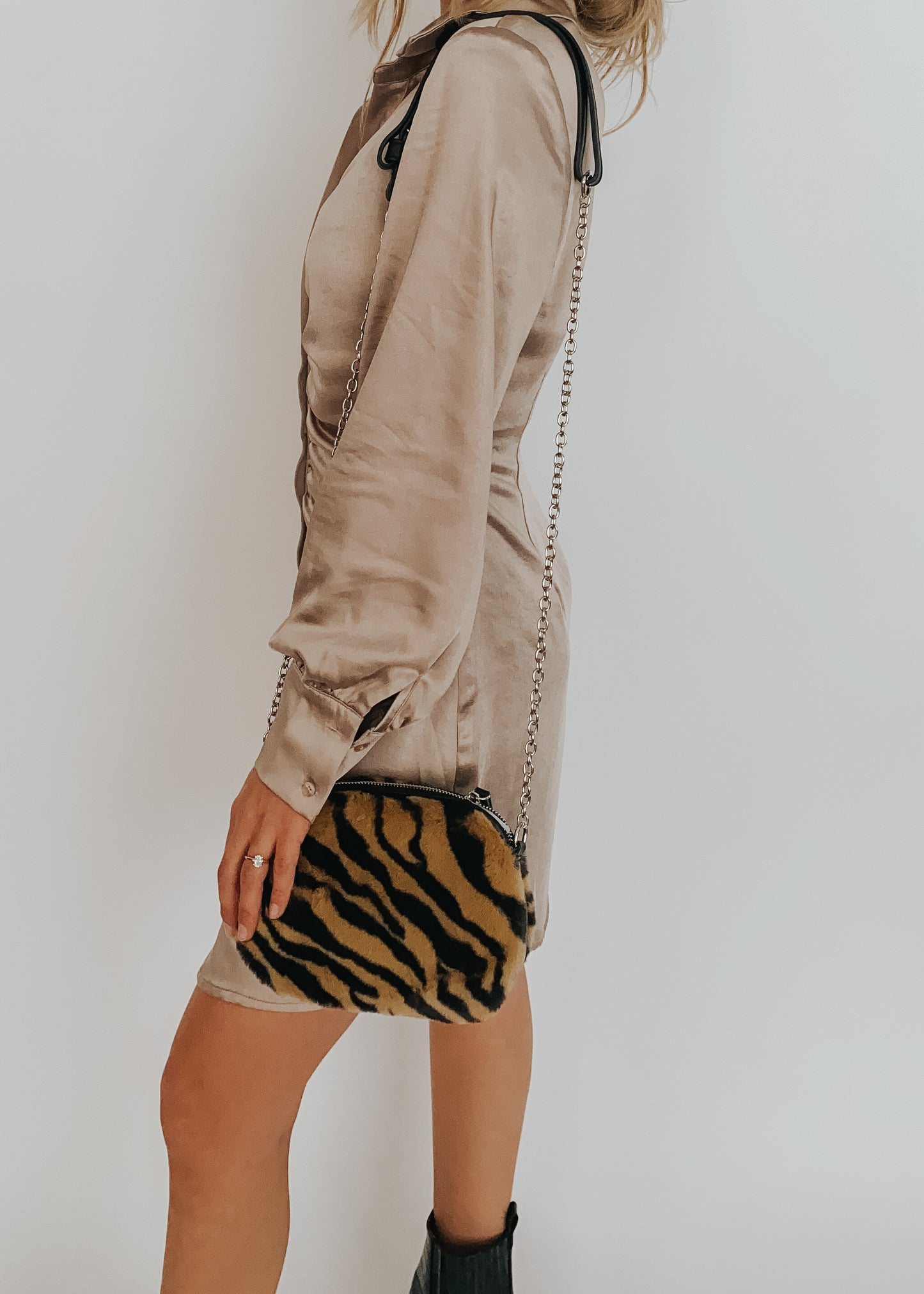 tiger fur bag