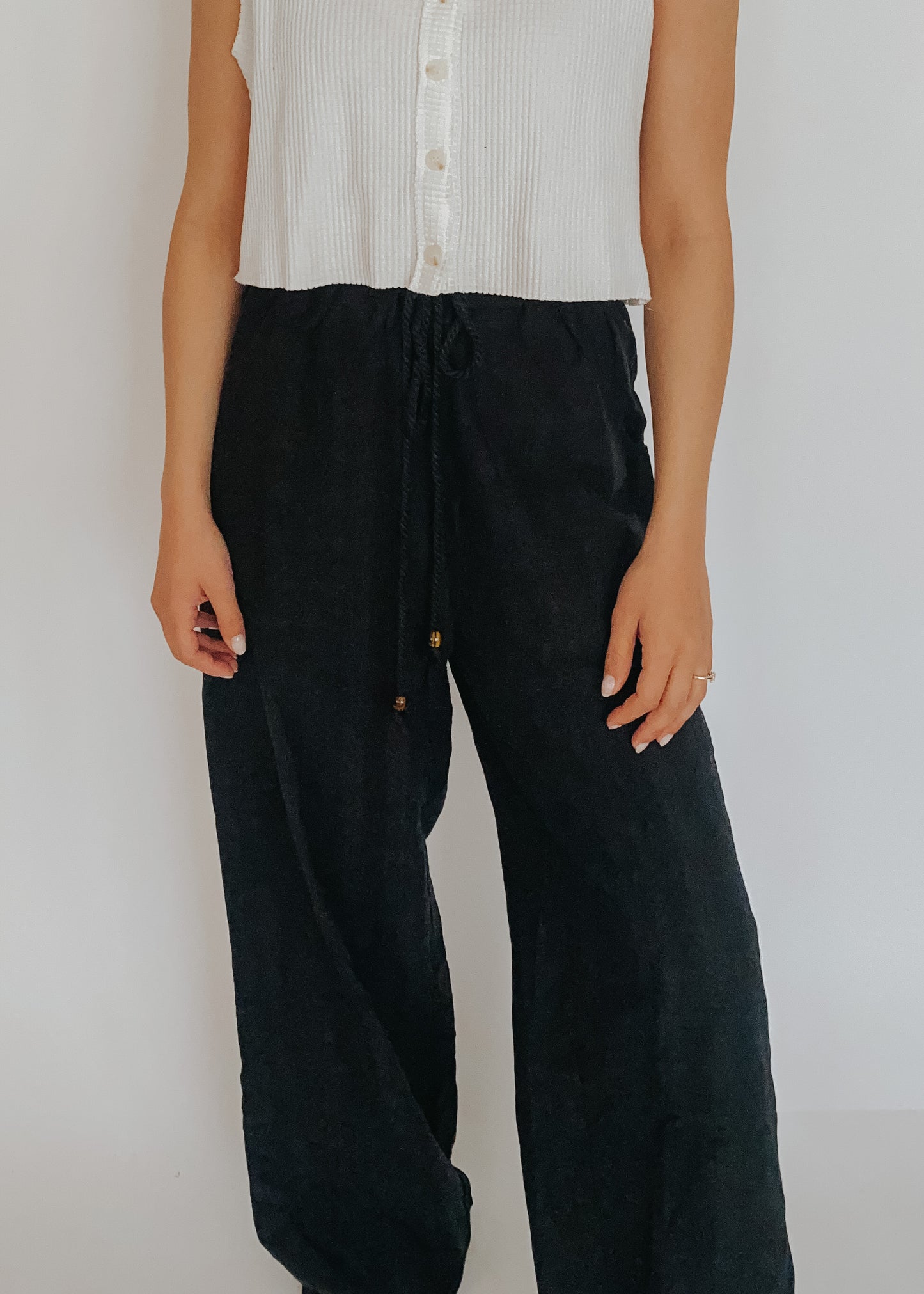 textured drawstring pants